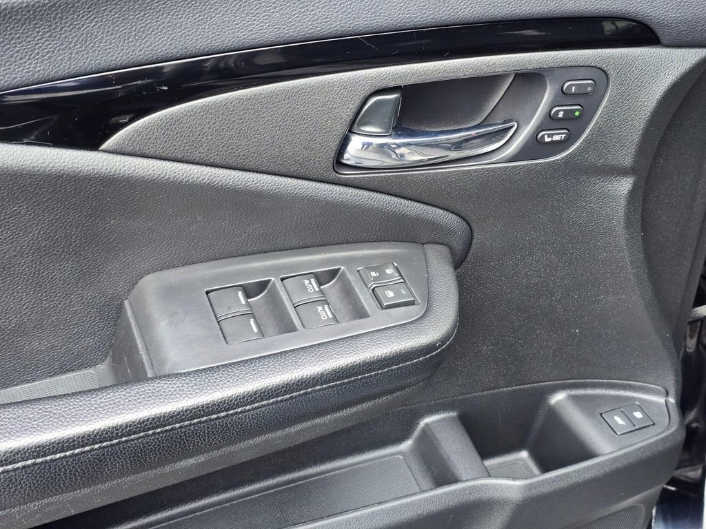 2019 Honda Pilot Touring 8-Passenger