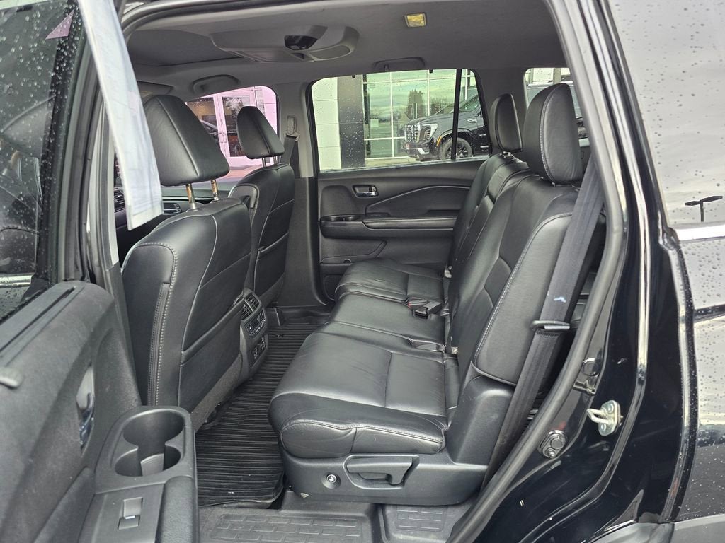 2019 Honda Pilot Touring 8-Passenger