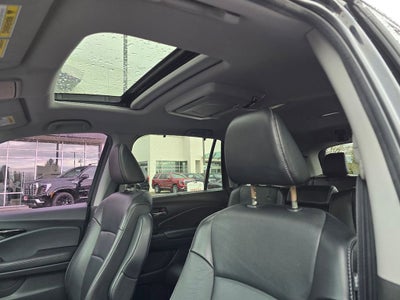 2019 Honda Pilot Touring 8-Passenger