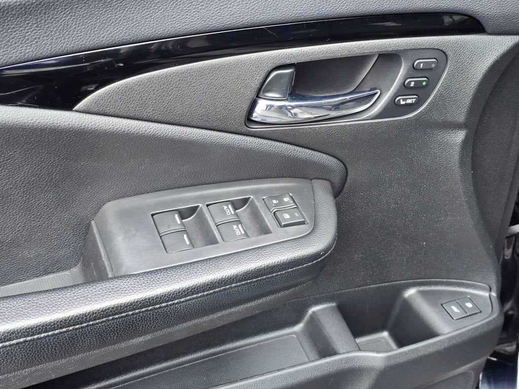 2019 Honda Pilot Touring 8-Passenger