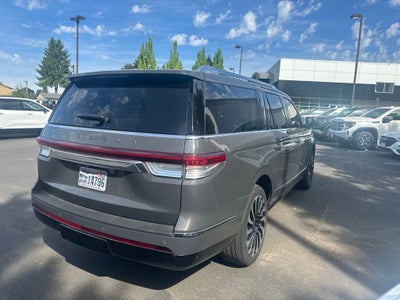 2022 Lincoln Navigator L Black Label