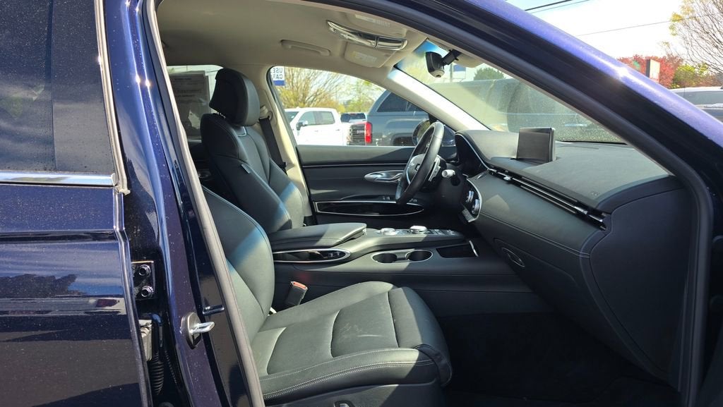 2025 Genesis GV70 2.5T