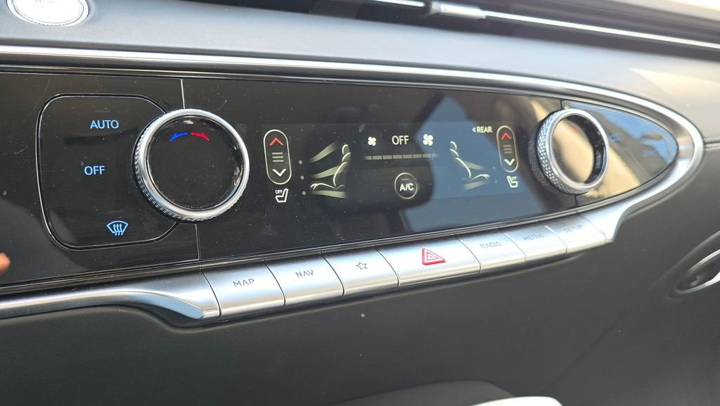 2025 Genesis GV70 2.5T