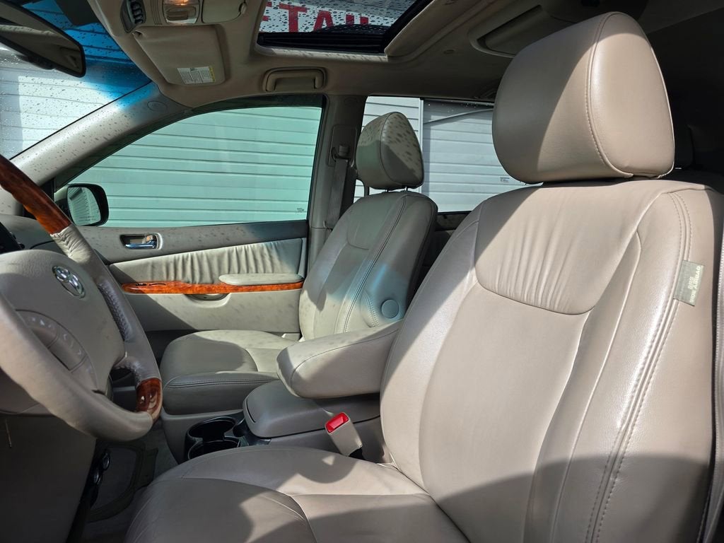 2010 Toyota Sienna XLE