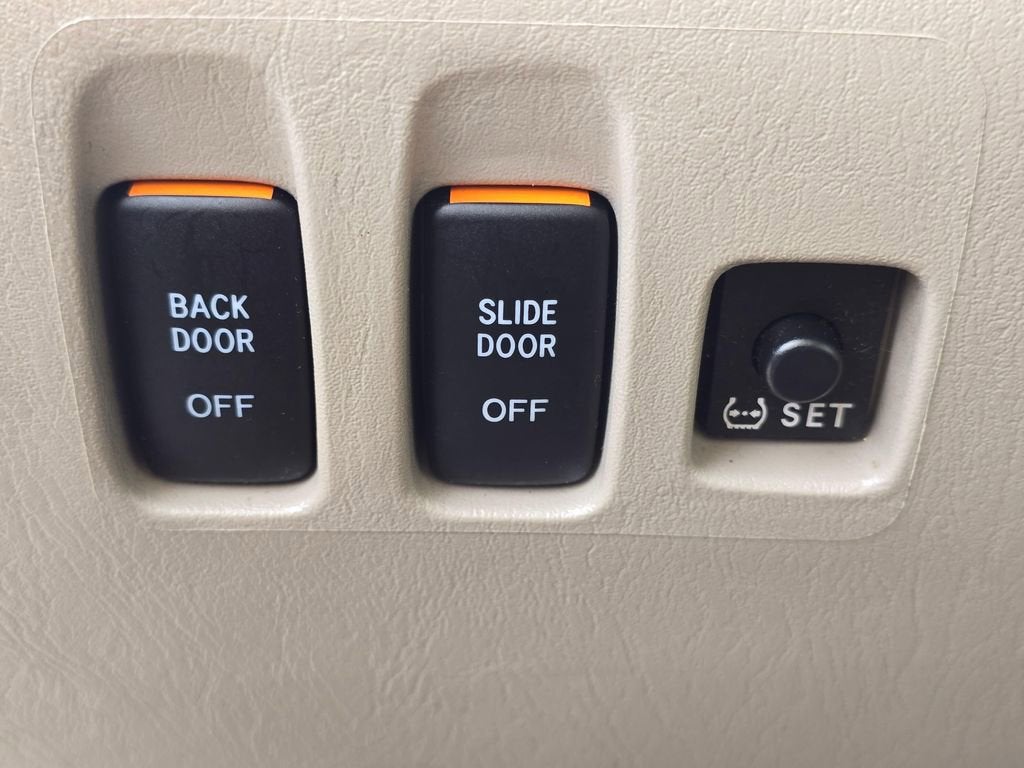 2010 Toyota Sienna XLE