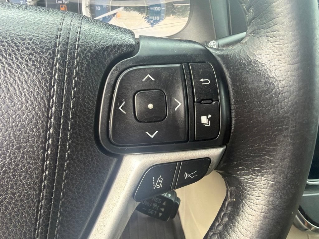 2018 Toyota Sienna XLE Auto Access Seat
