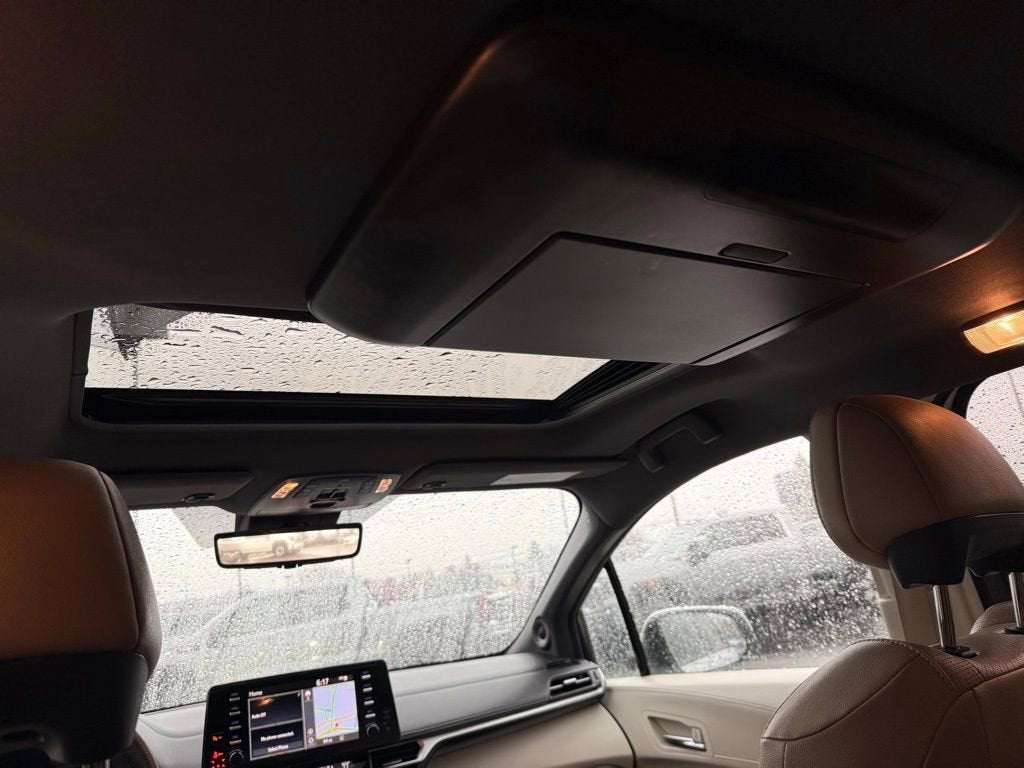 2022 Toyota Sienna Limited