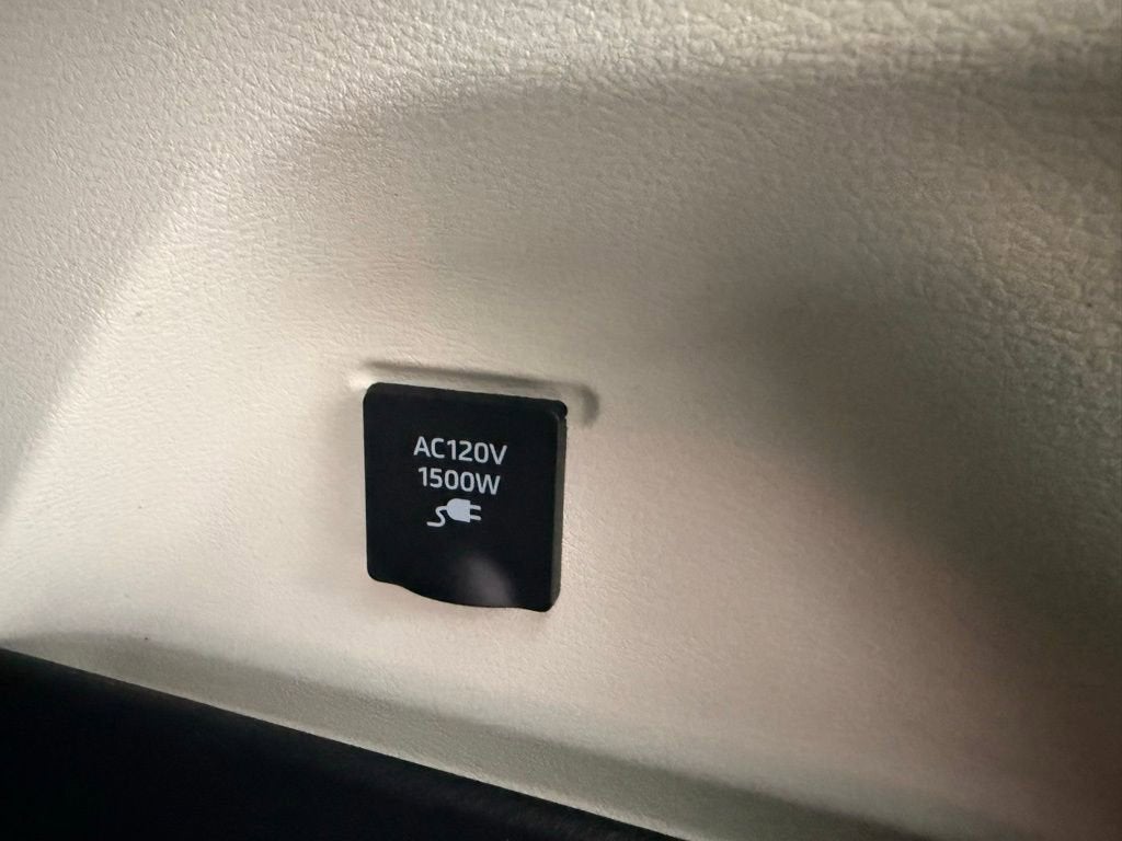 2022 Toyota Sienna Limited