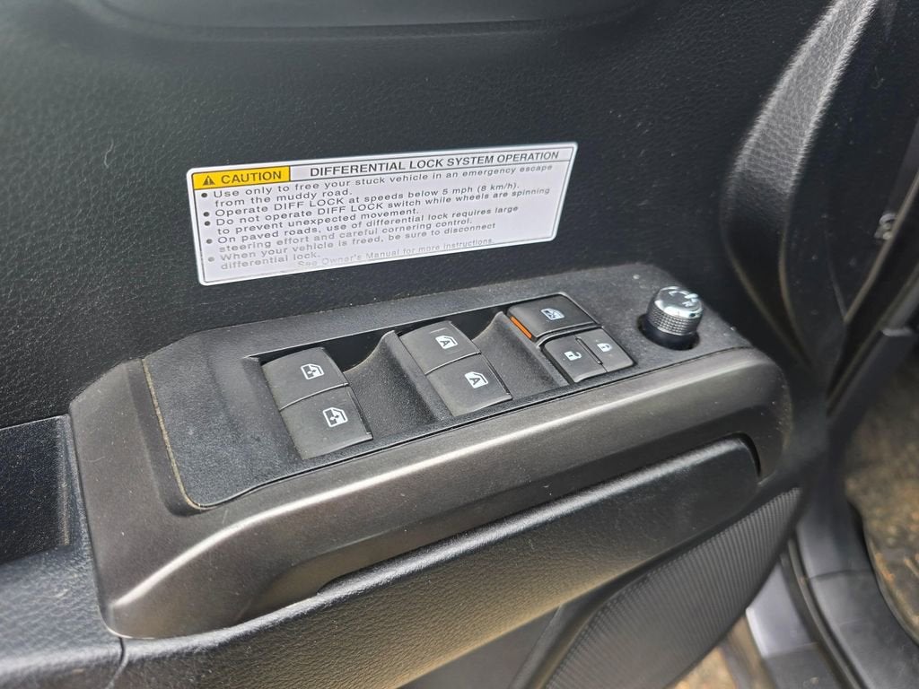 2017 Toyota Tacoma SR5