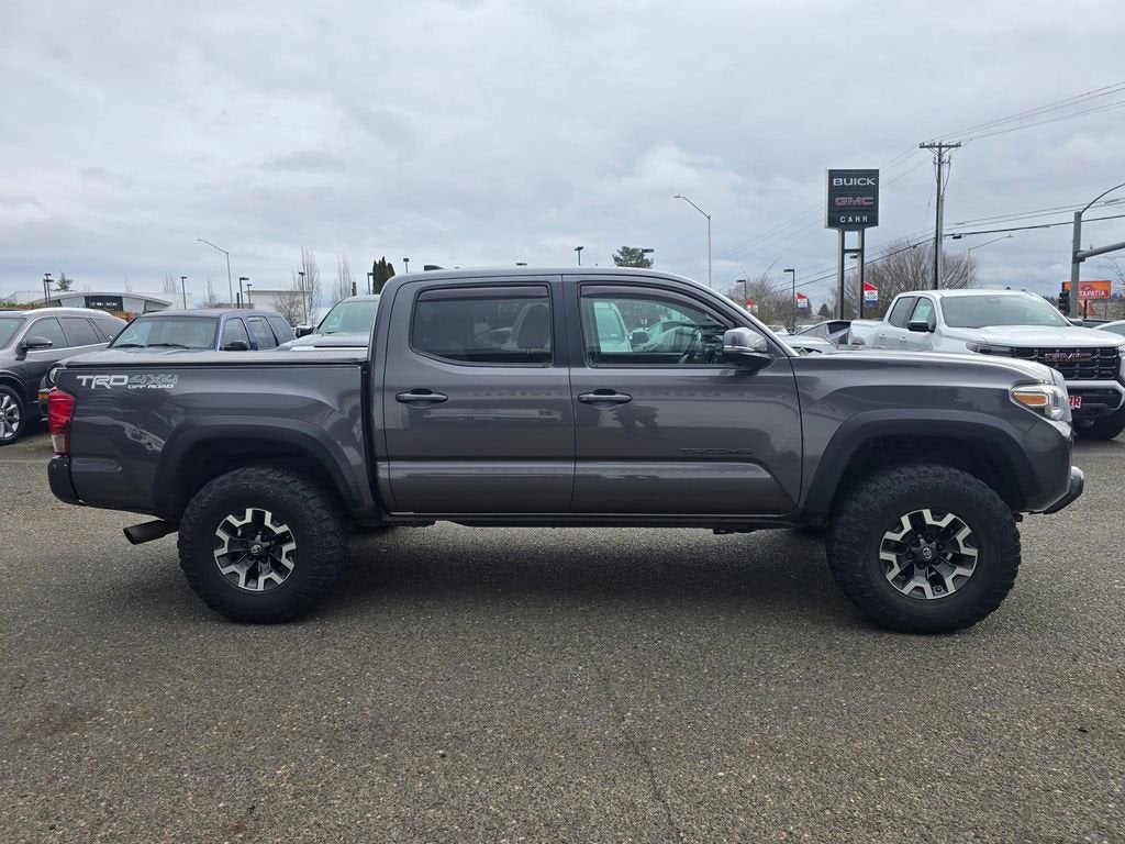 2017 Toyota Tacoma SR5