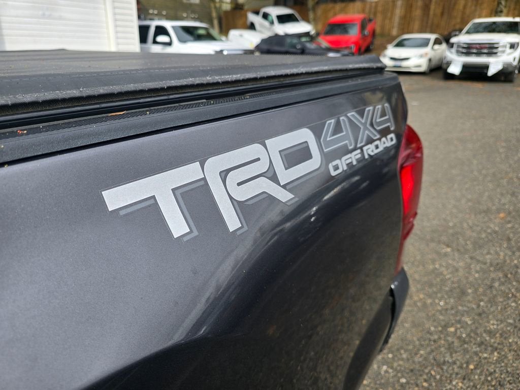2017 Toyota Tacoma SR5
