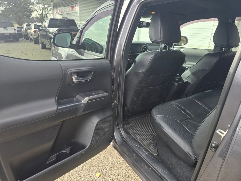 2017 Toyota Tacoma SR5