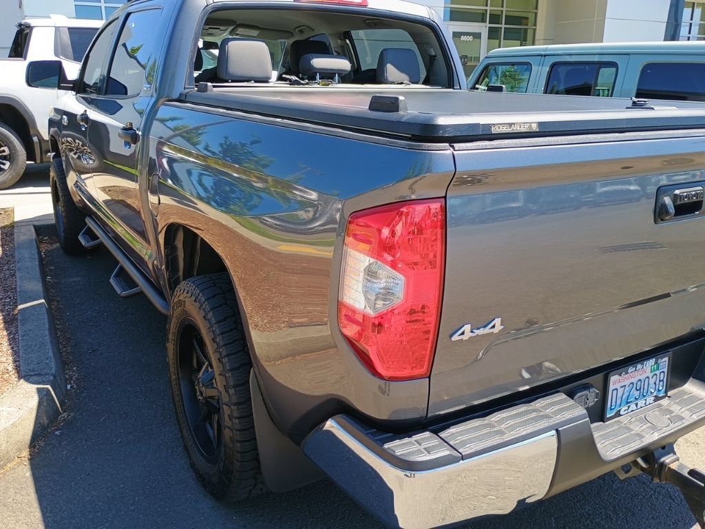 2017 Toyota Tundra 4WD SR5
