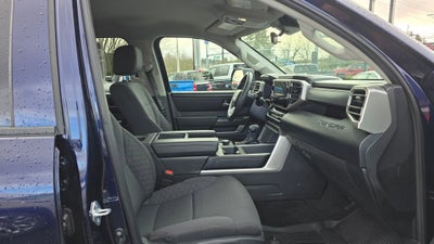 2024 Toyota Tundra 4WD SR5