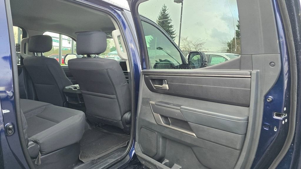 2024 Toyota Tundra 4WD SR5