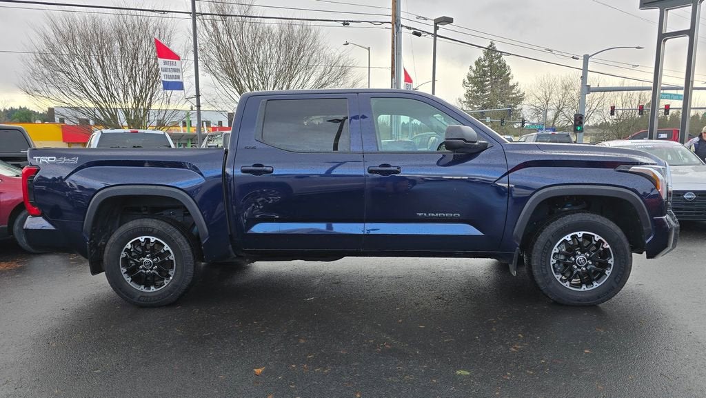 2024 Toyota Tundra 4WD SR5