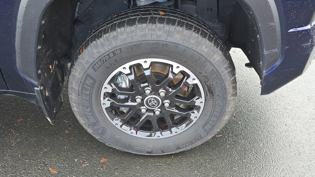 2024 Toyota Tundra 4WD SR5