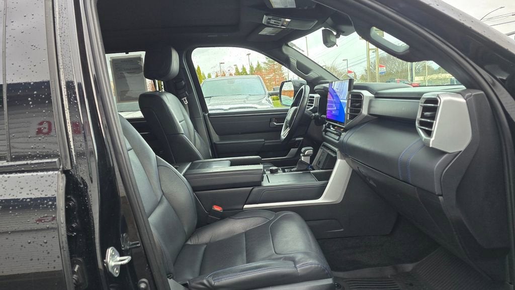 2022 Toyota Tundra 4WD Platinum