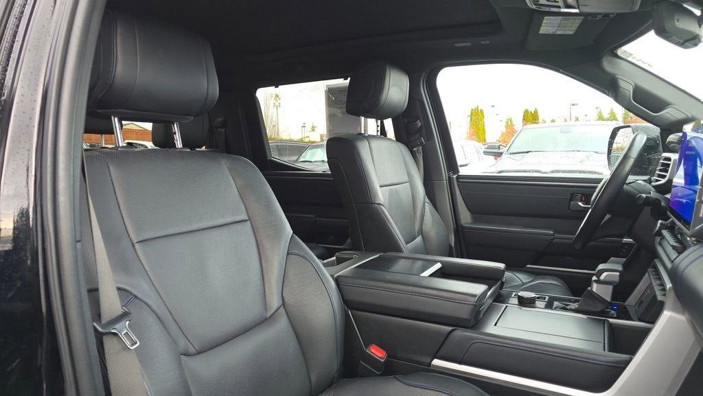 2022 Toyota Tundra 4WD Platinum