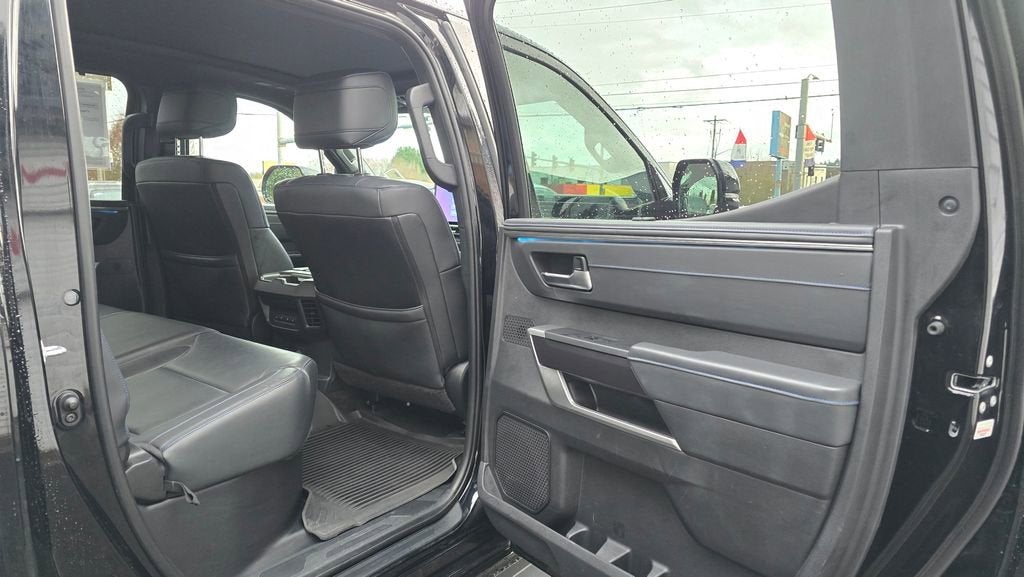 2022 Toyota Tundra 4WD Platinum