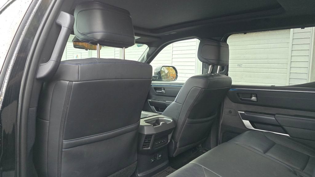 2022 Toyota Tundra 4WD Platinum