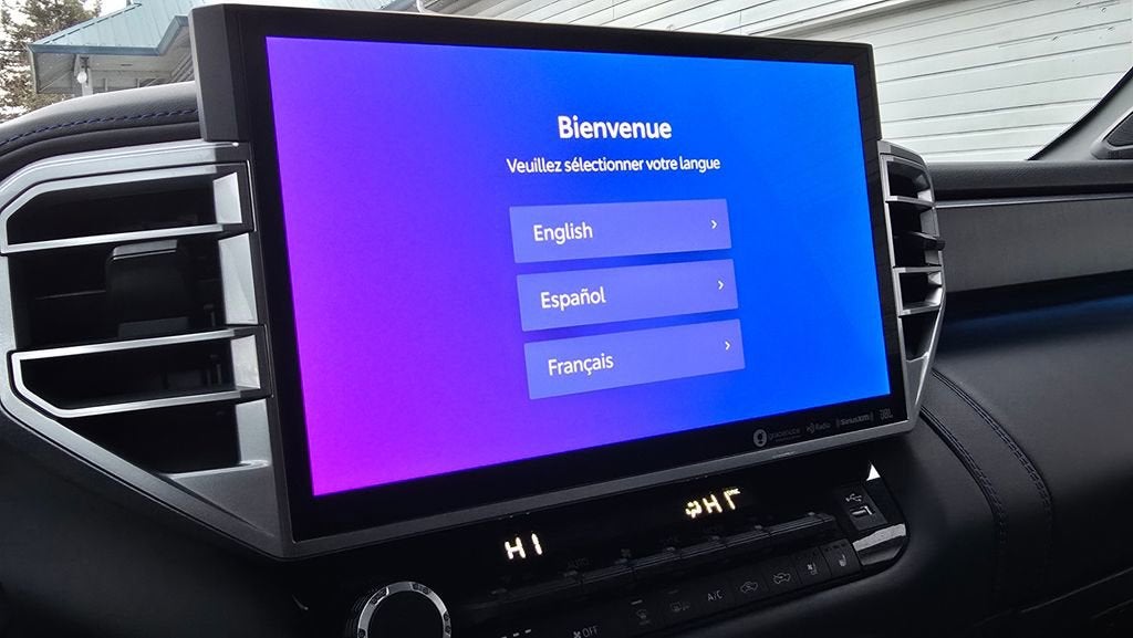 2022 Toyota Tundra 4WD Platinum