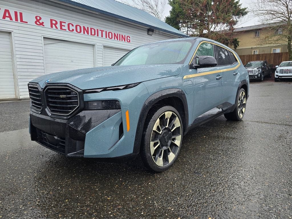 2023 BMW XM BASE