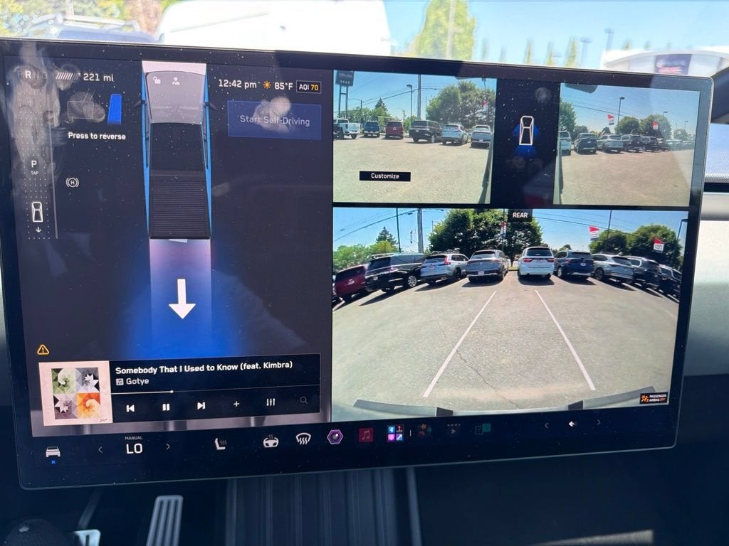 2024 Tesla Cybertruck BASE