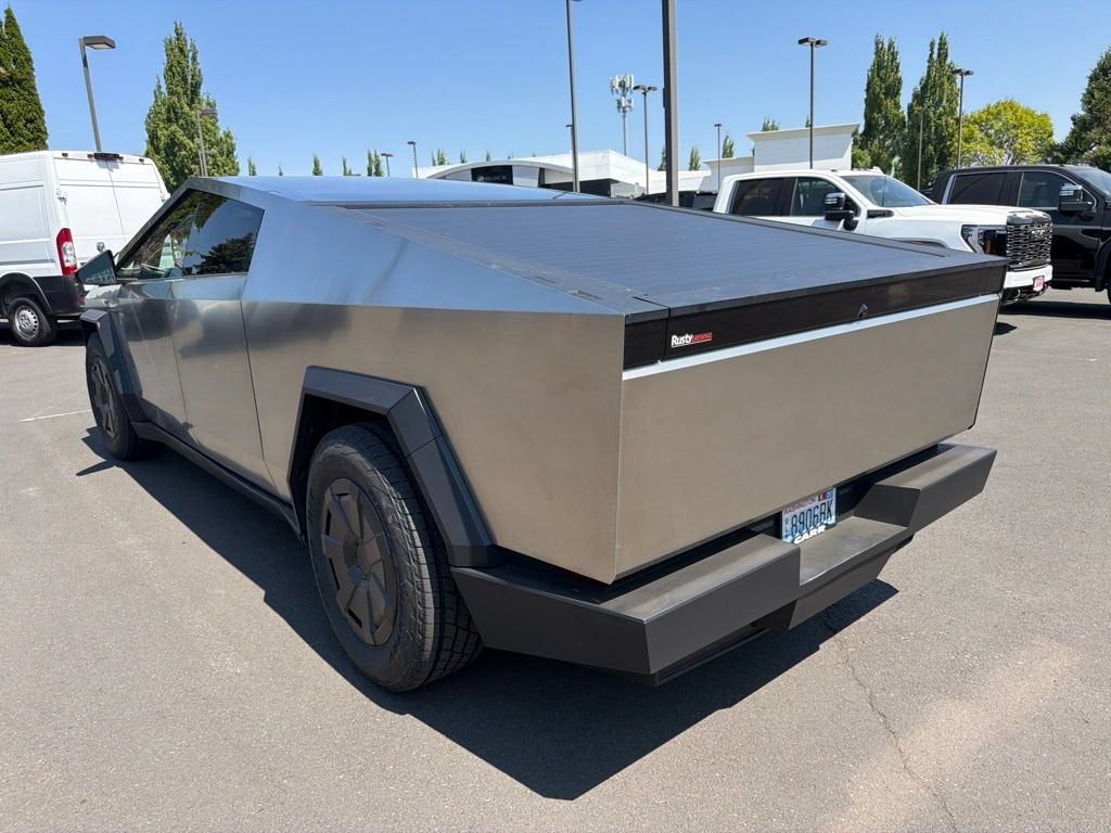 2024 Tesla Cybertruck BASE