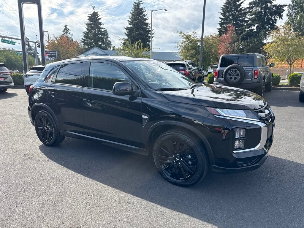 2025 Mitsubishi Outlander Sport S