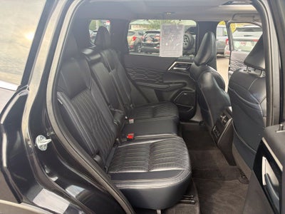 2025 Mitsubishi Outlander SEL