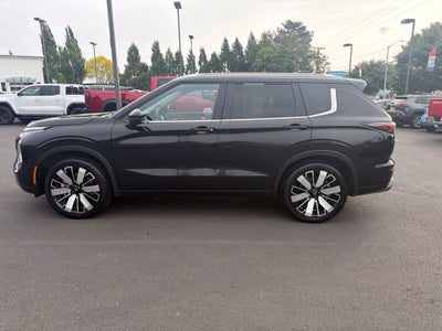 2025 Mitsubishi Outlander SEL