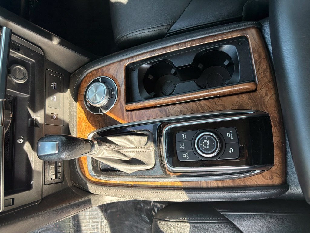 2022 Nissan Armada SL