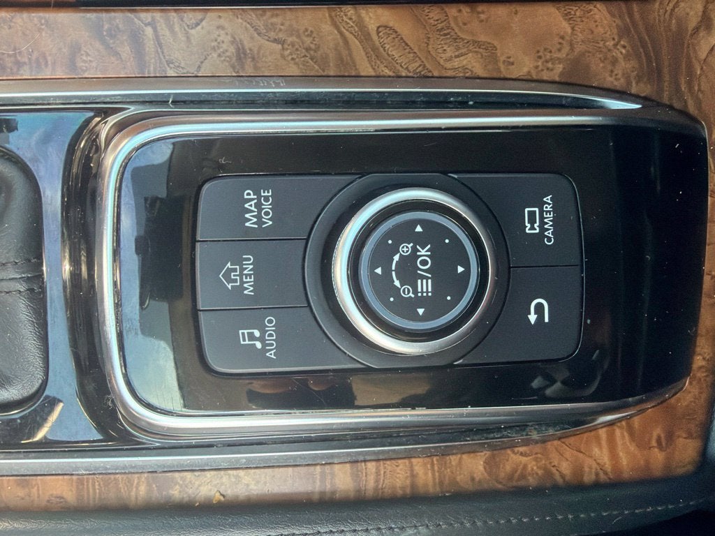 2022 Nissan Armada SL
