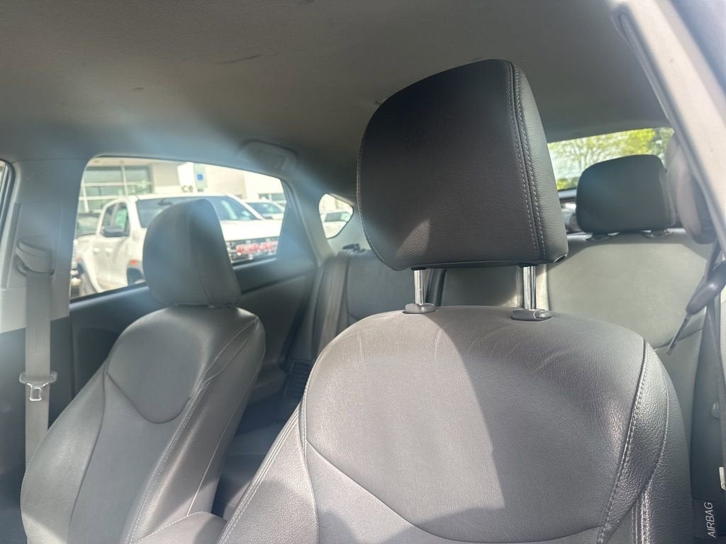 2014 Toyota Prius Plug-In BASE