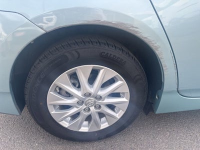 2014 Toyota Prius Plug-In BASE