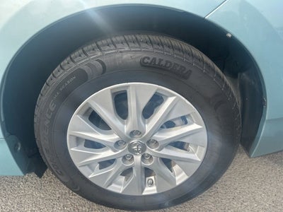 2014 Toyota Prius Plug-In BASE