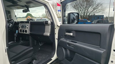 2014 Toyota FJ Cruiser BASE