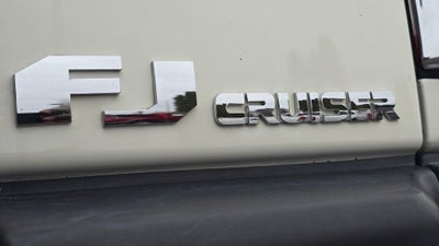 2014 Toyota FJ Cruiser BASE