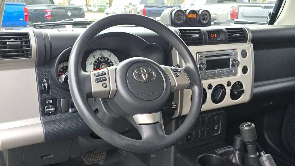 2014 Toyota FJ Cruiser BASE