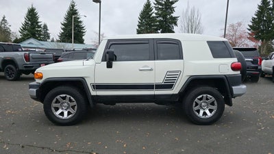 2014 Toyota FJ Cruiser BASE