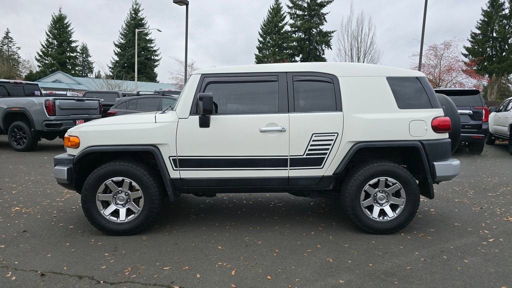 2014 Toyota FJ Cruiser BASE