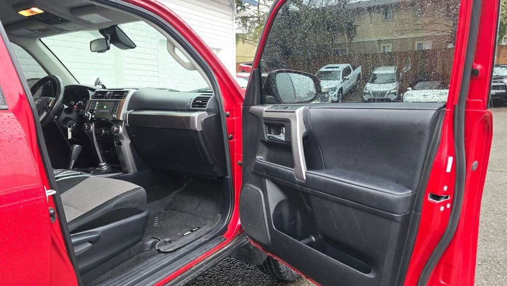 2020 Toyota 4Runner SR5