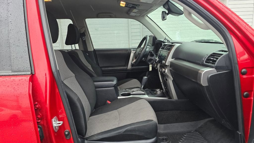 2020 Toyota 4Runner SR5