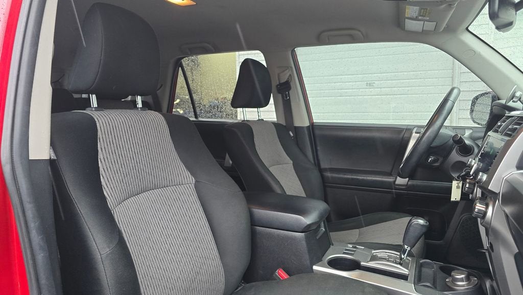 2020 Toyota 4Runner SR5