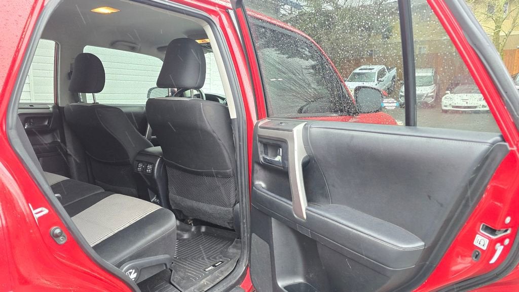 2020 Toyota 4Runner SR5