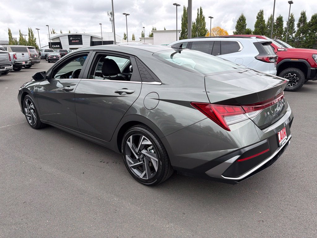 2025 Hyundai Elantra SEL Convenience
