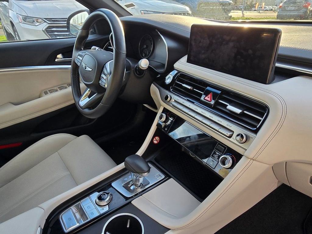 2025 Genesis G70 2.5T