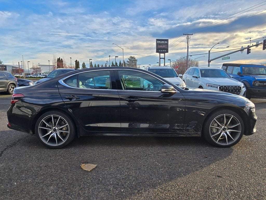 2025 Genesis G70 2.5T