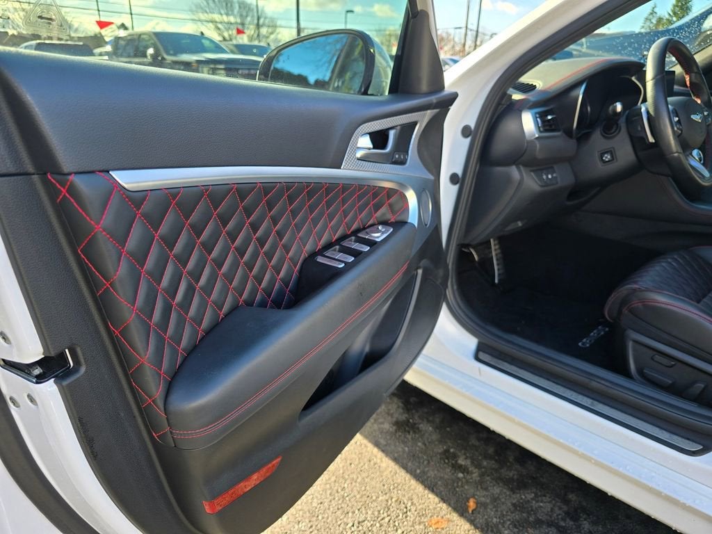 2022 Genesis G70 3.3T